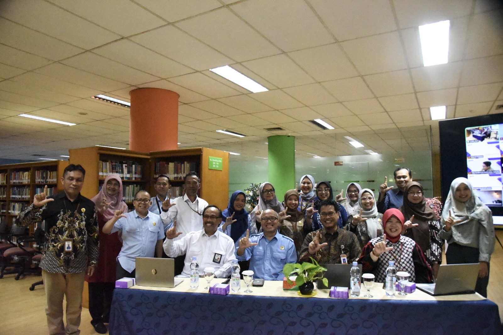 FGD Pengelolaan Perpustakaan Khusus Instansi Pemerintah